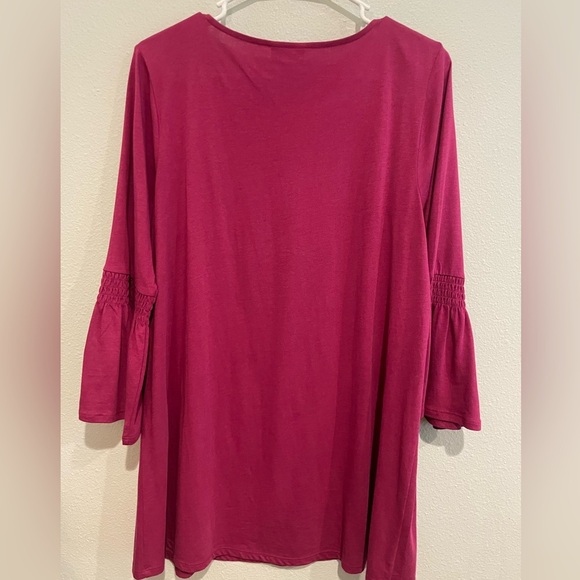 J Jill Tunic Shirt in Fushia Pink with Bell sleeves. Size M - Picture 5 of 5